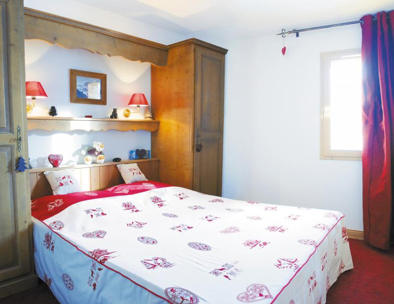 Holiday in mountain resort Résidence Lagrange l'Ecrin des Sybelles - La Toussuire - Bedroom