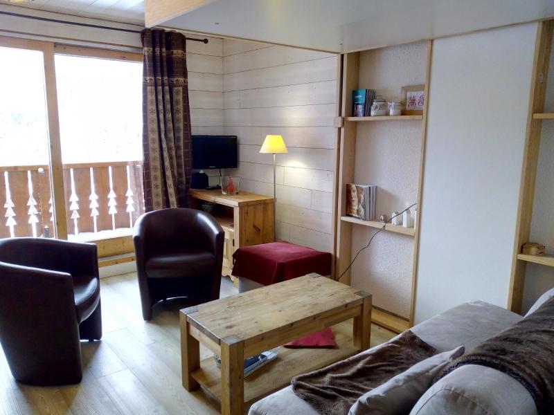 Holiday in mountain resort 2 room apartment 4 people (022) - Résidence Lama - Méribel-Mottaret - Living room