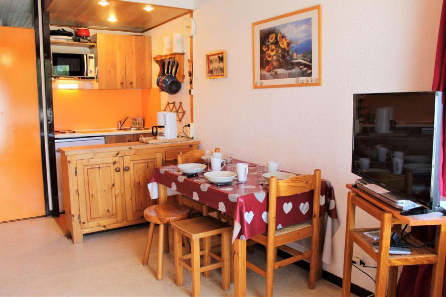 Vacanze in montagna Studio con alcova per 4 persone (308) - Résidence Lauzet - Vars - Soggiorno