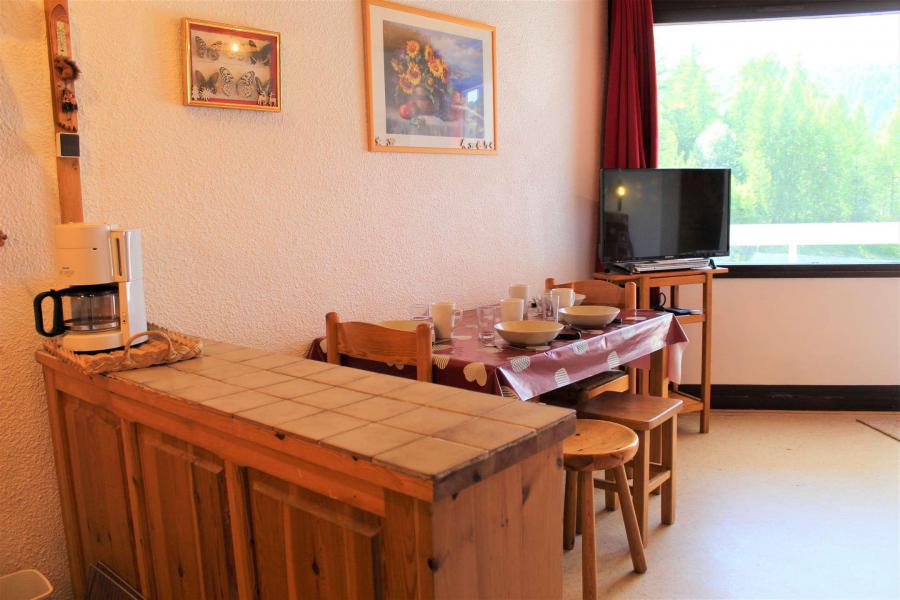 Urlaub in den Bergen Studio Schlafnische 4 Personen (308) - Résidence Lauzet - Vars - Wohnzimmer