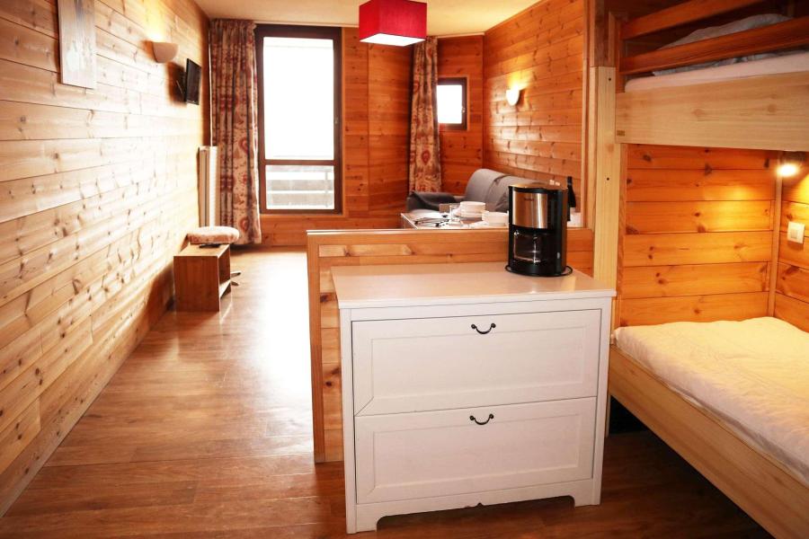 Urlaub in den Bergen Studio Schlafnische 4 Personen (410) - RESIDENCE LE 1650 - Les Orres - Offener Schlafbereich