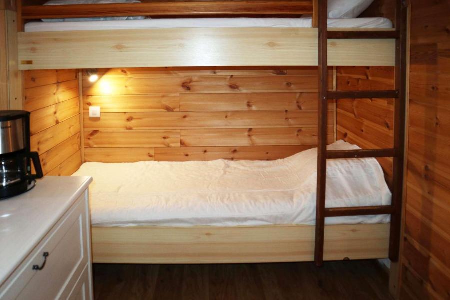 Holiday in mountain resort Studio sleeping corner 4 people (410) - RESIDENCE LE 1650 - Les Orres - Bunk beds