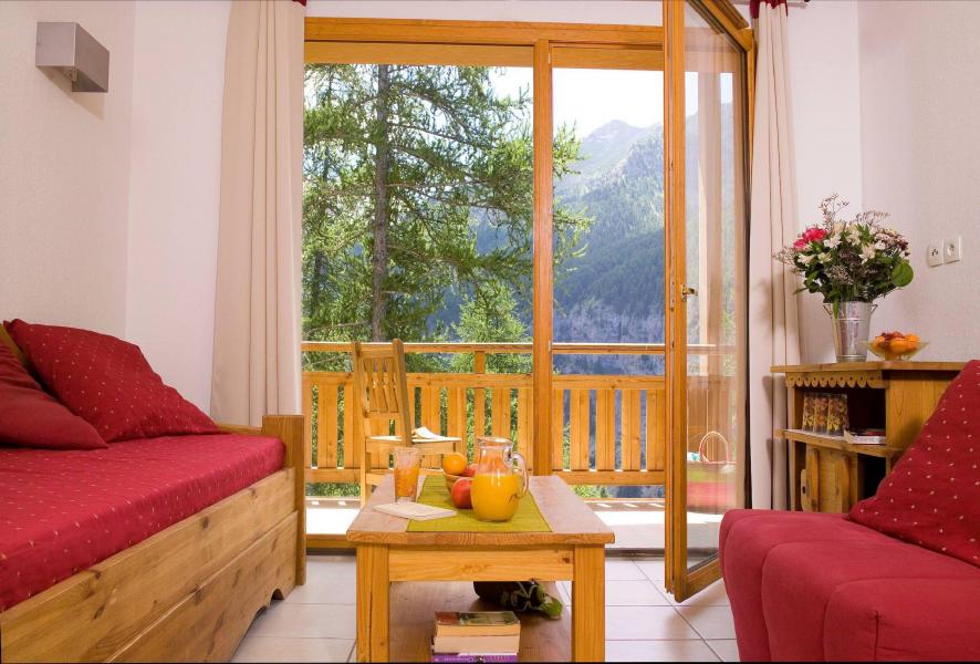 Urlaub in den Bergen Résidence le Balcon des Airelles - Les Orres - Kleines Wohnzimmer