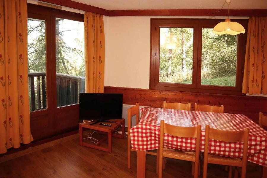 Urlaub in den Bergen 2-Zimmer-Berghütte für 6 Personen (313) - Résidence le Belvédère - Les Orres - Wohnzimmer
