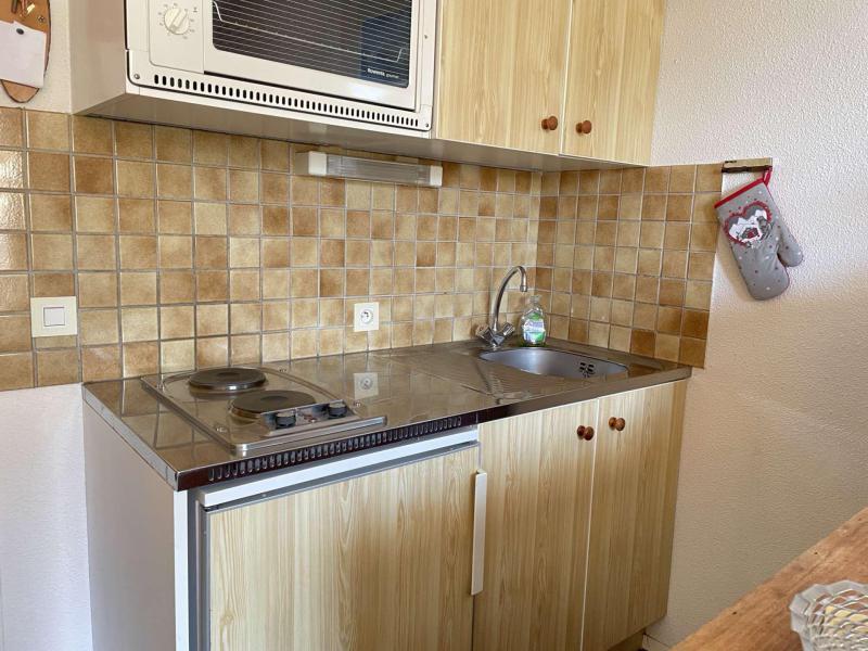 Vacanze in montagna Studio con alcova per 4 persone (320-108) - Résidence le Belvédère - Risoul - Cucinino