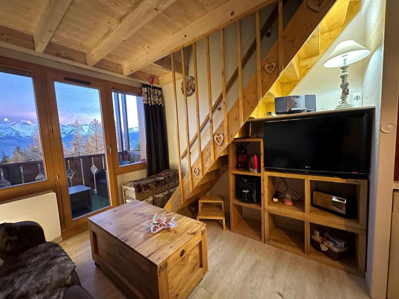 Holiday in mountain resort 3 room duplex apartment cabin 6 people (406) - Résidence le Bilboquet - Montchavin La Plagne - Living room