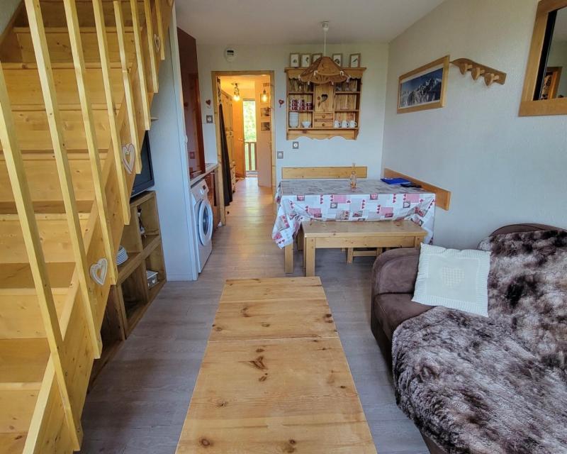 Holiday in mountain resort 3 room duplex apartment cabin 6 people (406) - Résidence le Bilboquet - Montchavin La Plagne - Living room