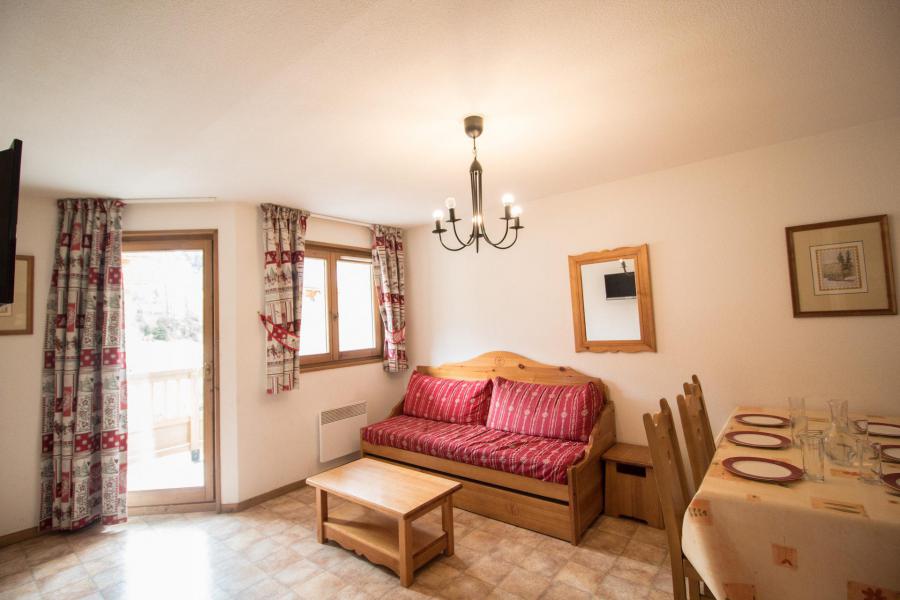 Holiday in mountain resort 3 room apartment 6 people (A70) - Résidence le Bonheur des Pistes - Val Cenis - Living room