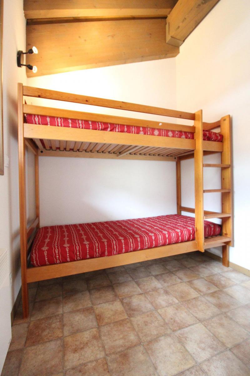 Urlaub in den Bergen 3-Zimmer-Appartment für 6 Personen (B36) - Résidence le Bonheur des Pistes - Val Cenis - Schlafzimmer