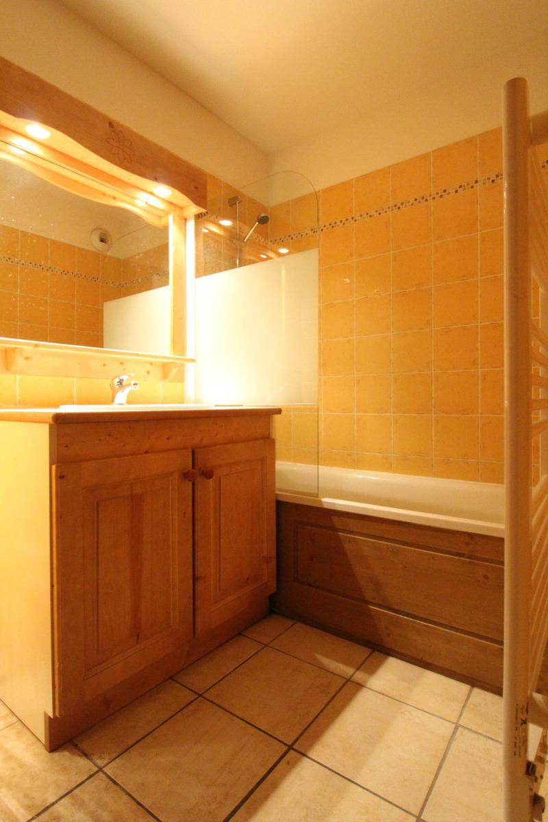 Vacances en montagne Appartement 3 pièces 6 personnes (B47) - Résidence le Bonheur des Pistes - Val Cenis - Salle de bain