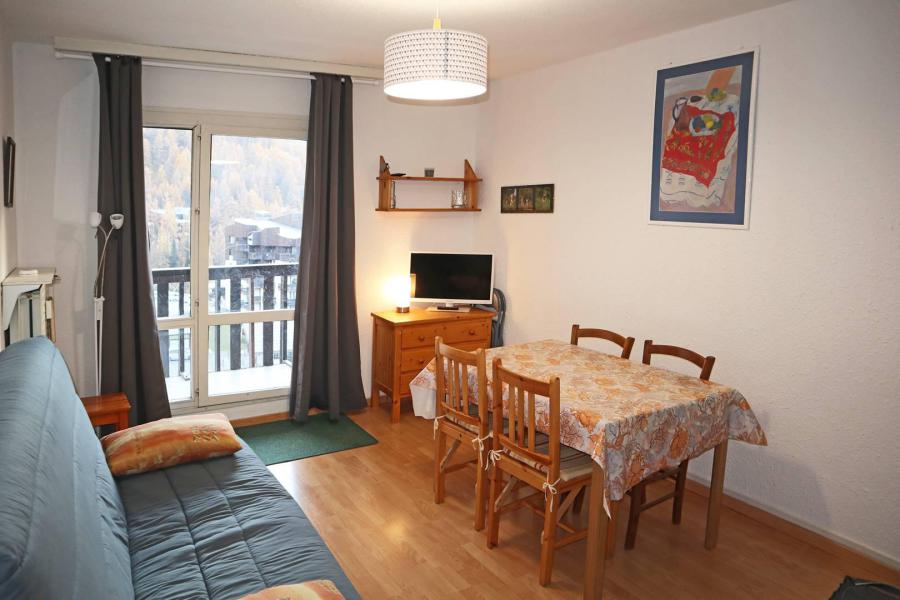 Holiday in mountain resort Studio 4 people (088) - Résidence le Boussolenc - Les Orres - Accommodation