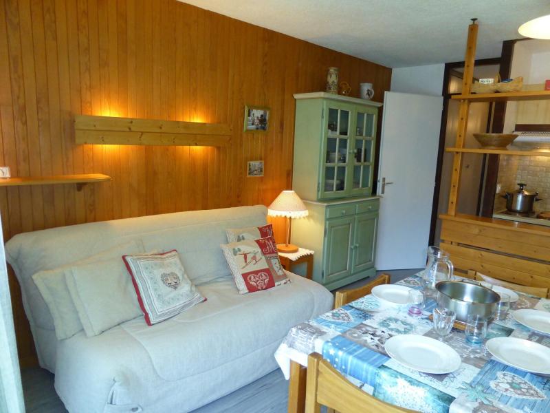 Vacances en montagne Studio coin montagne 5 personnes (F26) - Résidence le Brulaz - Les Contamines-Montjoie - Table
