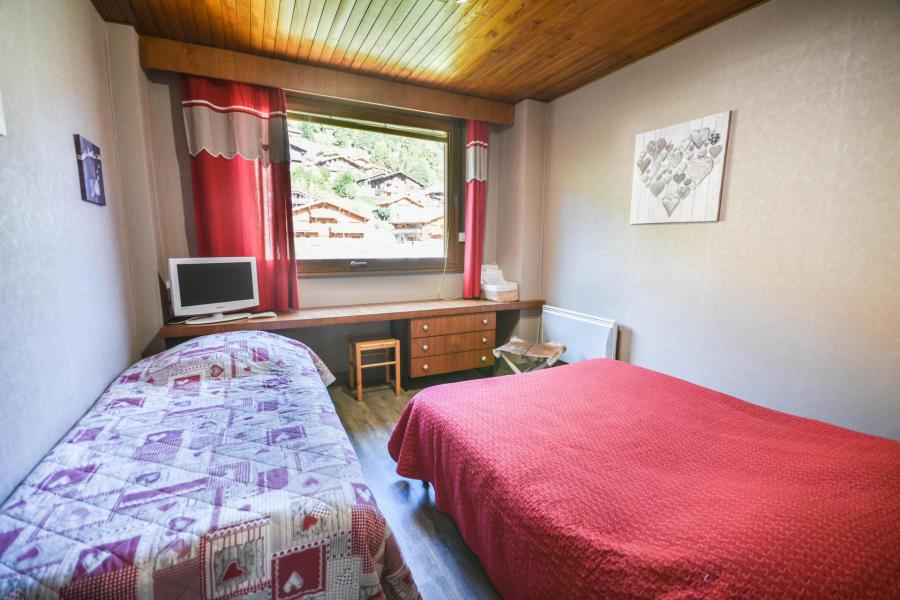 Holiday in mountain resort 3 room apartment 6 people (2204) - Résidence le By - Les Gets