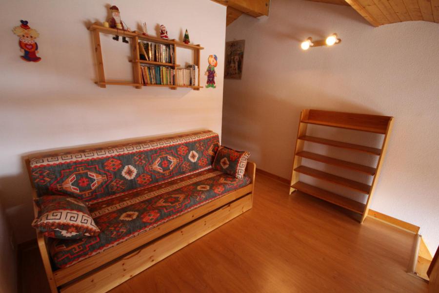 Holiday in mountain resort 4 room apartment 8 people (006) - Résidence le Byblos - Les Saisies - Mezzanine