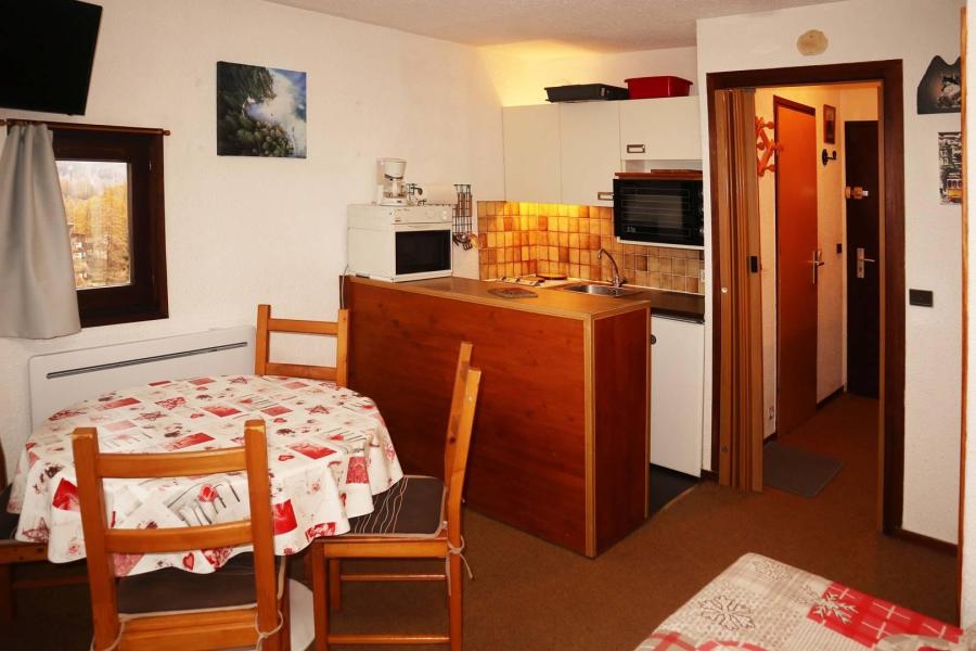 Vacances en montagne Studio coin montagne 4 personnes (277) - Résidence le Cairn - Les Orres