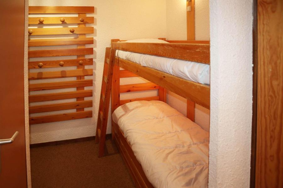 Holiday in mountain resort 2 room apartment sleeping corner 6 people (407) - Résidence le Cairn - Les Orres