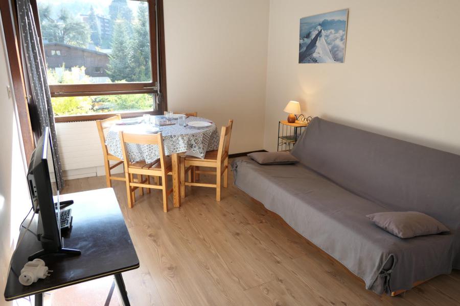 Holiday in mountain resort 1 room apartment 4 people (SG011) - Résidence Le Castel Des Roches A - Saint Gervais - Living room