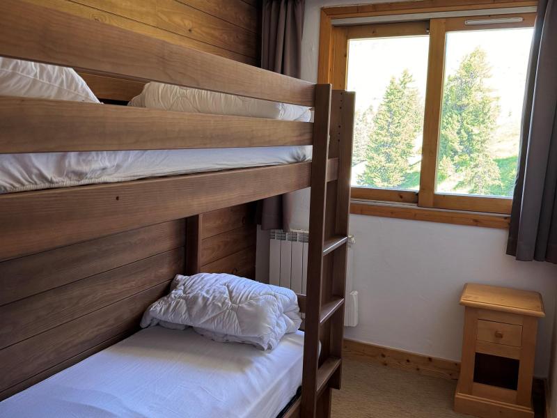 Urlaub in den Bergen 3-Zimmer-Holzhütte für 6 Personen (614) - Résidence le Centaure - La Plagne - Schlafzimmer