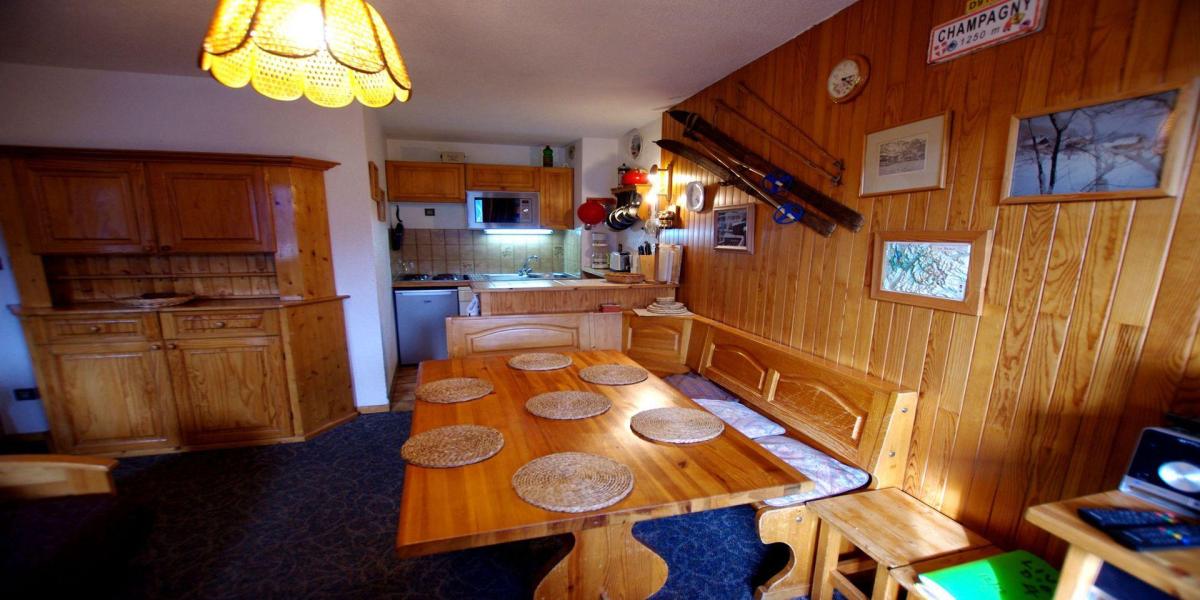 Holiday in mountain resort 2 room apartment cabin 6 people (034CL) - Résidence le Centre - Champagny-en-Vanoise - Living room