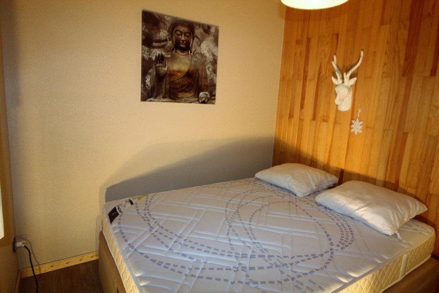 Holiday in mountain resort 2 room apartment sleeping corner 4 people (035CL) - Résidence le Centre - Champagny-en-Vanoise - Double bed