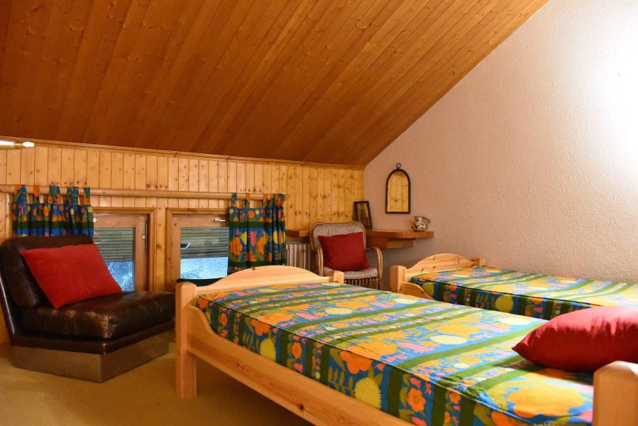 Vacances en montagne Appartement duplex 4 pièces 7-9 personnes (21) - Résidence le Chantemerle - Méribel - Cabine mansardée