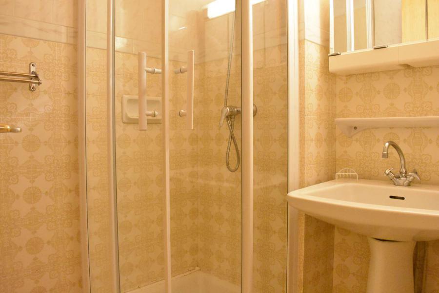 Vacances en montagne Appartement duplex 4 pièces 7-9 personnes (21) - Résidence le Chantemerle - Méribel - Salle de douche