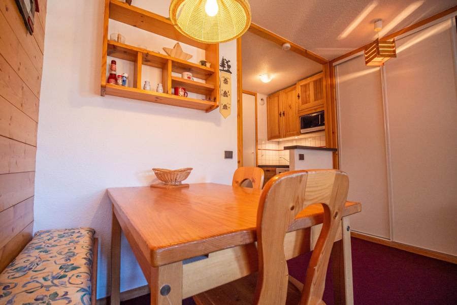 Vakantie in de bergen Studio 3 personen (C33) - Résidence le Cheval Blanc - Valmorel - Woonkamer