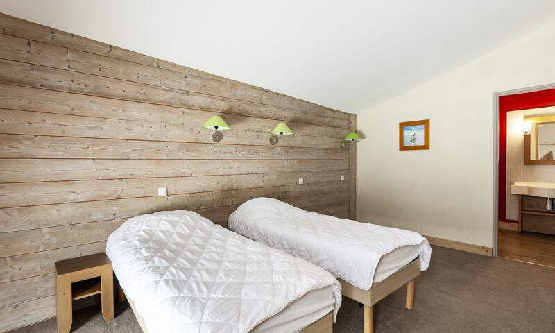 Rent in ski resort 3 room apartment 7 people (Sélection 50m²-4) - Résidence le Christiana - Maeva Home - La Tania - Summer outside