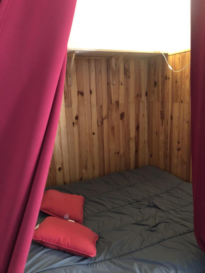 Holiday in mountain resort Studio sleeping corner 4 people (613) - Résidence le Christiana - Pra Loup - Terrace