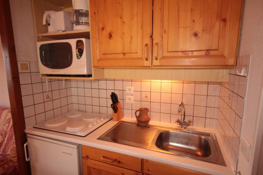 Holiday in mountain resort 2 room apartment sleeping corner 6 people (A18) - Résidence le Christiania A - Les Saisies - Kitchenette