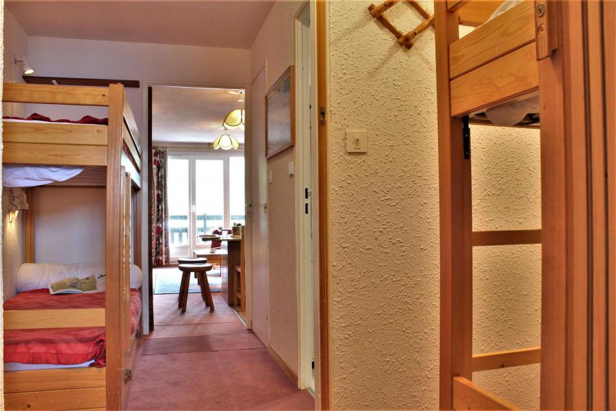 Vacances en montagne Appartement 2 pièces 6 personnes (906) - Résidence le Cimbro II - Risoul - Couloir