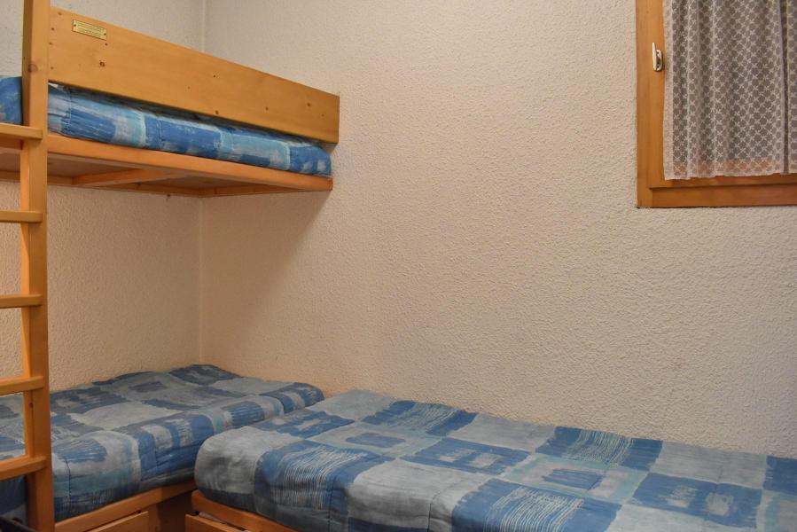 Urlaub in den Bergen 2-Zimmer-Appartment für 5 Personen (J4) - Résidence le Cirsé - Méribel - Offener Schlafbereich