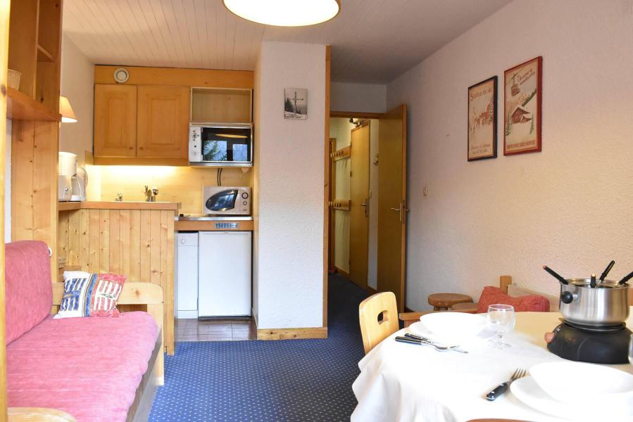 Vakantie in de bergen Appartement 2 kamers 5 personen (J4) - Résidence le Cirsé - Méribel - Woonkamer