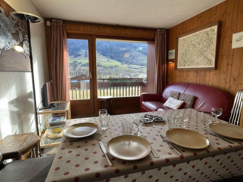 Holiday in mountain resort Studio cabin 4 people (B3H) - Résidence le Clos d'Arly - Praz sur Arly - Dining area