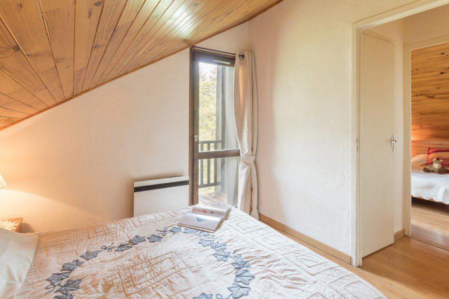 Urlaub in den Bergen 3 Zimmer Maisonettewohnung für 6 Personen (006) - Résidence le Clos de l'Etoile - Serre Chevalier - Schlafzimmer