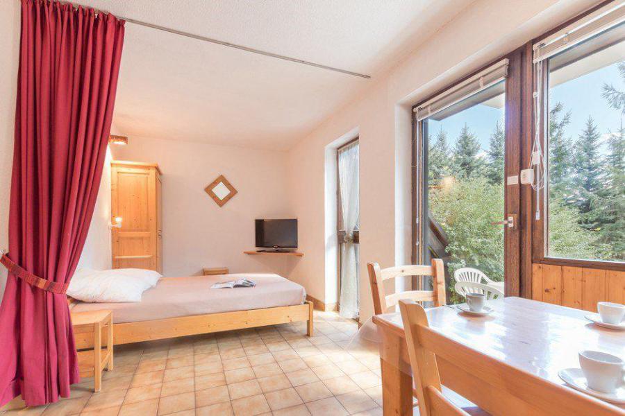 Urlaub in den Bergen Studio Schlafnische 5 Personen (B013) - Résidence le Clos des Cavales 2 - Serre Chevalier - Wohnzimmer