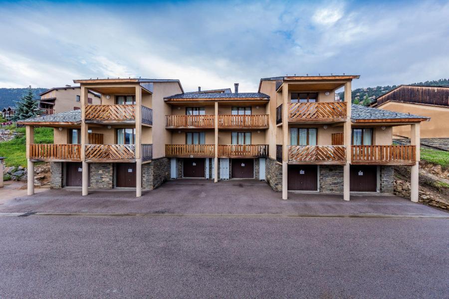 Vakantie in de bergen Résidence le Clos des Fontaneilles - Les Angles - Buiten zomer