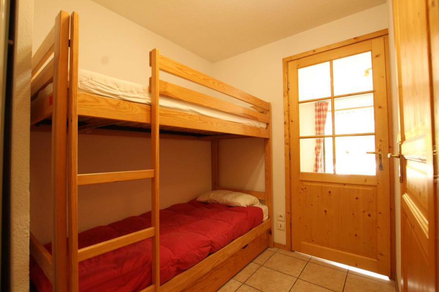 Holiday in mountain resort Studio sleeping corner 4 people (D019) - Résidence le Clos - Serre Chevalier - Accommodation
