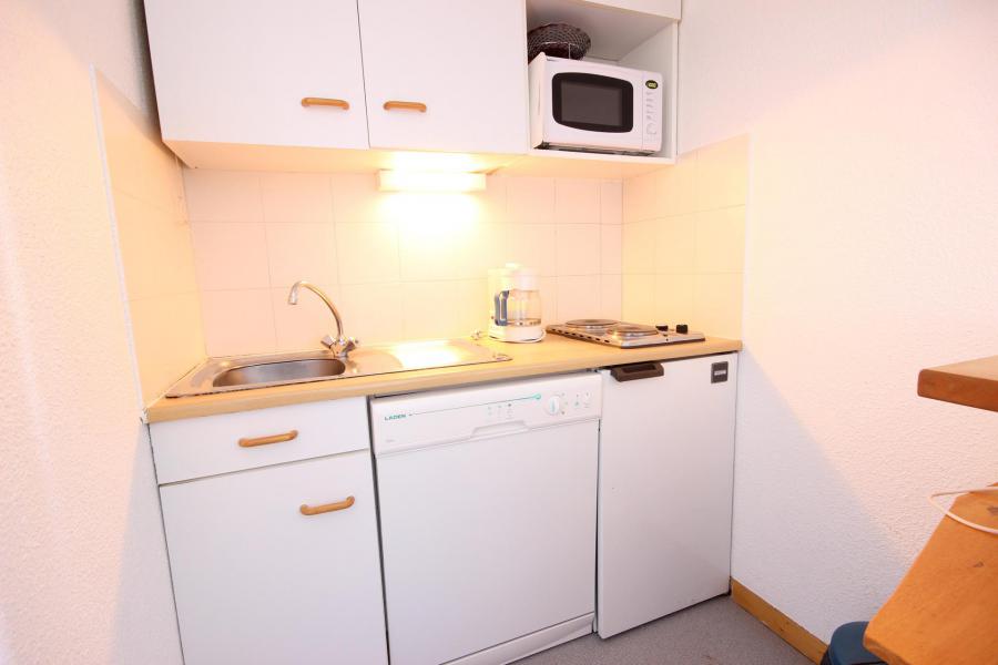 Vakantie in de bergen Appartement 1 kamers 5 personen (10) - Résidence le Crêt de l'Ours 1 - Peisey-Vallandry - Keukenblok