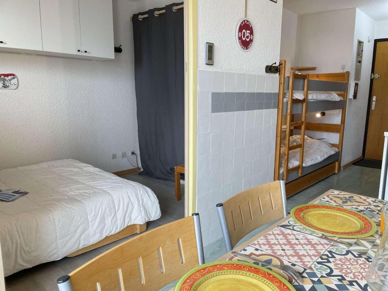 Urlaub in den Bergen 2-Zimmer-Appartment für 4 Personen (37) - Résidence le Cristal B - Risoul - Wohnzimmer