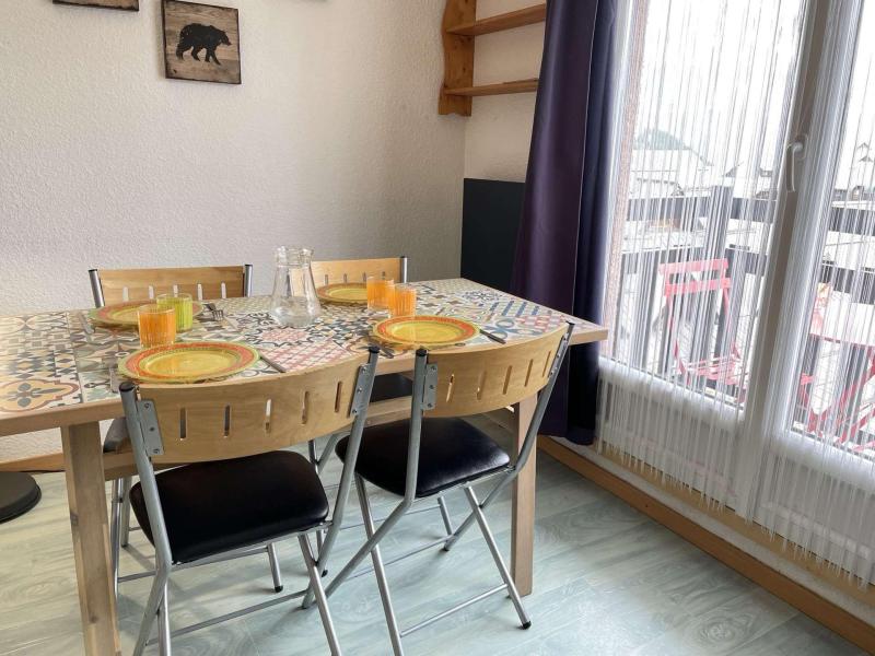 Vakantie in de bergen Appartement 2 kamers 4 personen (37) - Résidence le Cristal B - Risoul - Woonkamer