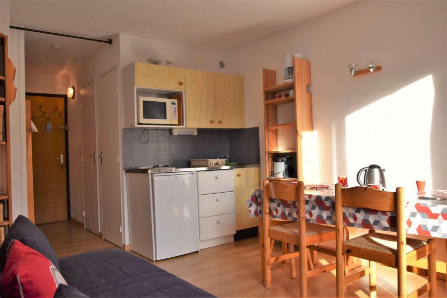 Urlaub in den Bergen Studio Schlafnische 4 Personen (511) - Résidence le Cristal B - Risoul - Wohnzimmer