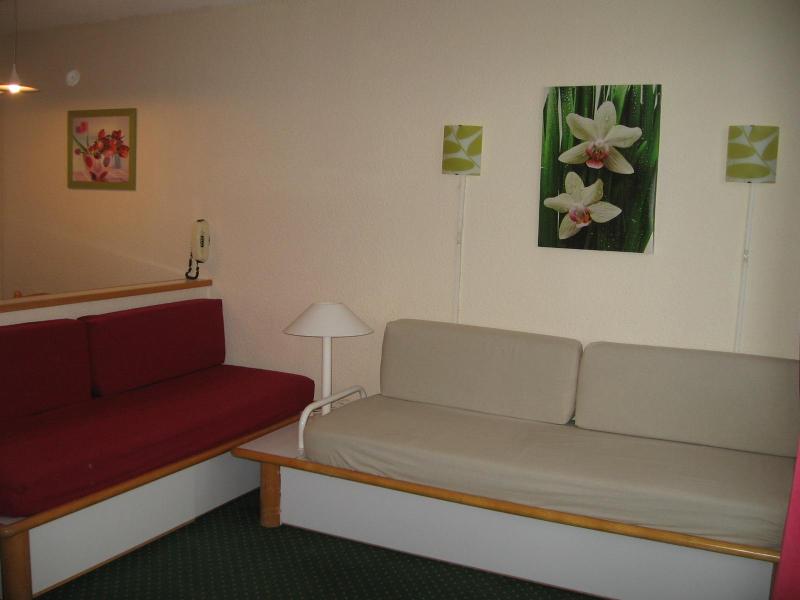 Holiday in mountain resort 1 room apartment 4 people (108) - Résidence le Dé 3 - Montchavin La Plagne - Living room