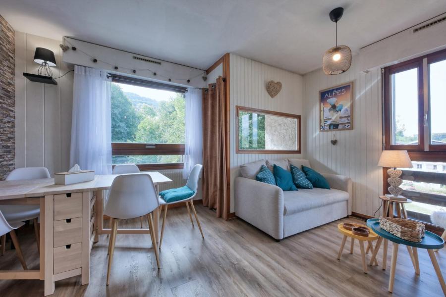Holiday in mountain resort 3 room apartment 4 people - Résidence le Diorama A - Saint Gervais - Living room