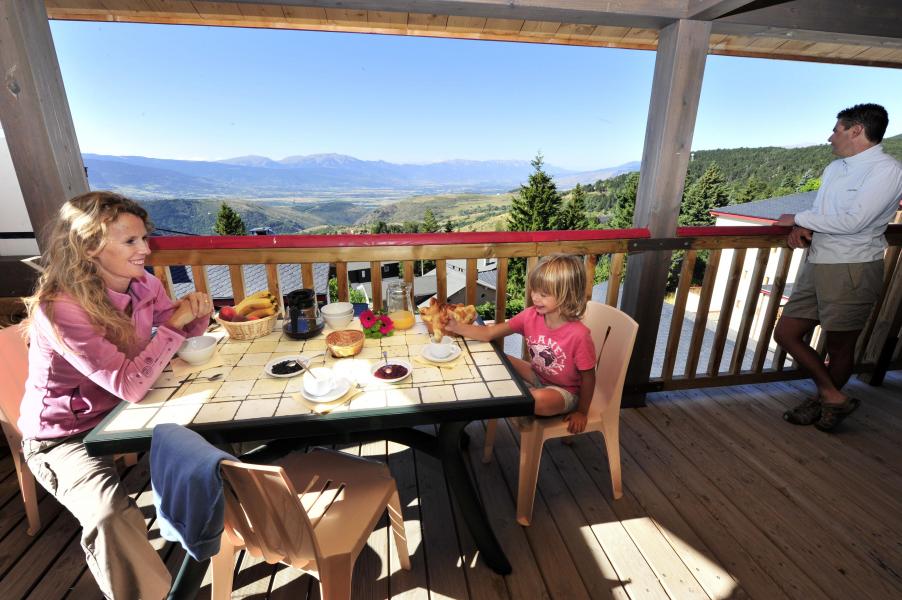 Каникулы в горах Résidence le Domaine de Castella - Font Romeu - летом под открытым небом