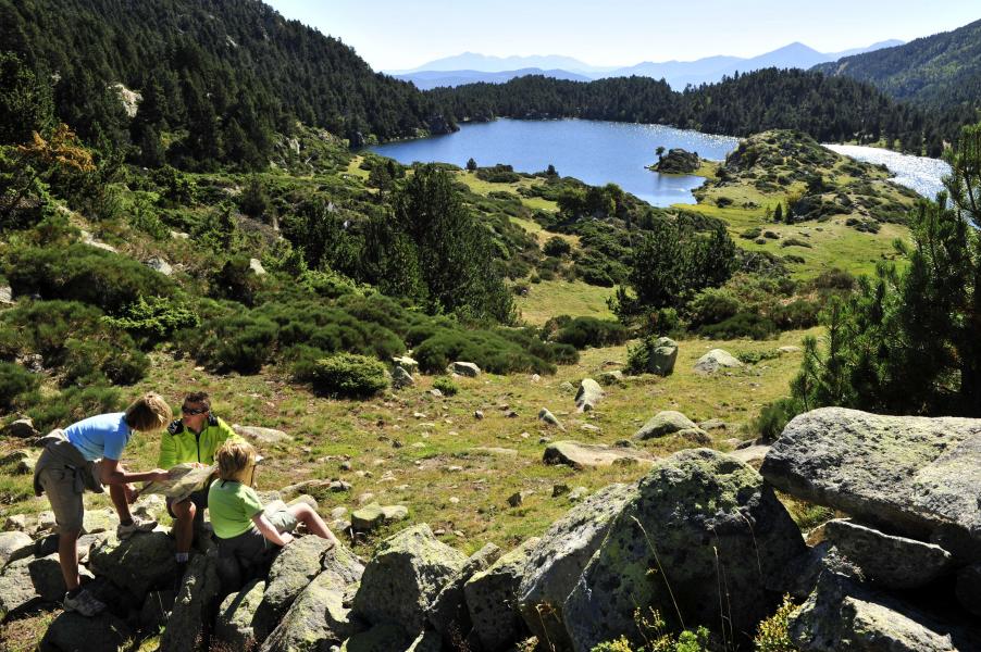 Ski verhuur Résidence le Domaine de Castella - Font Romeu - Buiten zomer