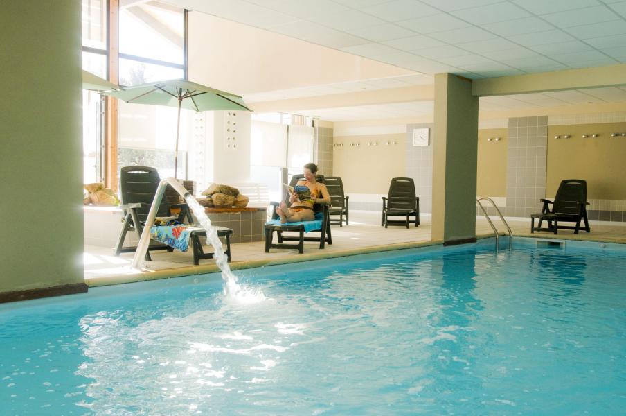 Vacanze in montagna Résidence le Domaine de Castella - Font Romeu - Piscina