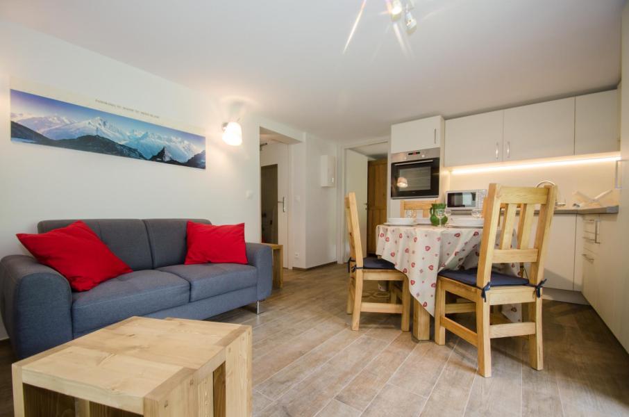Urlaub in den Bergen 3-Zimmer-Appartment für 4 Personen (LUCIOLE) - Résidence le Fassoret - Chamonix - Wohnzimmer
