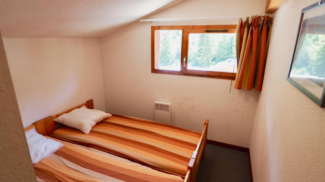 Urlaub in den Bergen 5 Zimmer Maisonettewohnung für 10 Personen (52) - Résidence le Grand Argentier - Valfréjus - Schlafzimmer