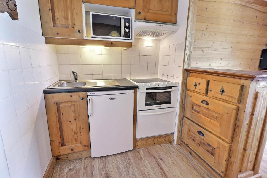 Holiday in mountain resort 2 room apartment 4 people (810) - Résidence le Grand Bois A - La Tania - Kitchenette